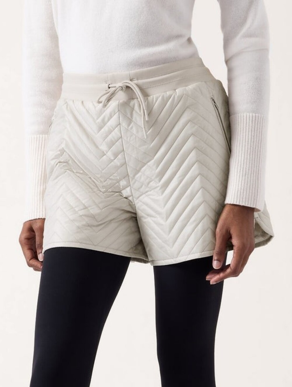 Athleta Apres Ski White Cream High Rise Quilted Shorts